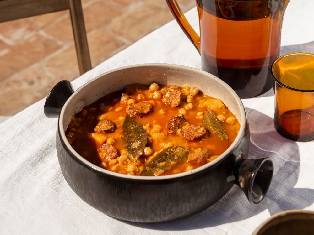 la cuina catalana: passat, present i futur a la cabana d’en geli 2 cabana den geli deliciosa comida con chorizo